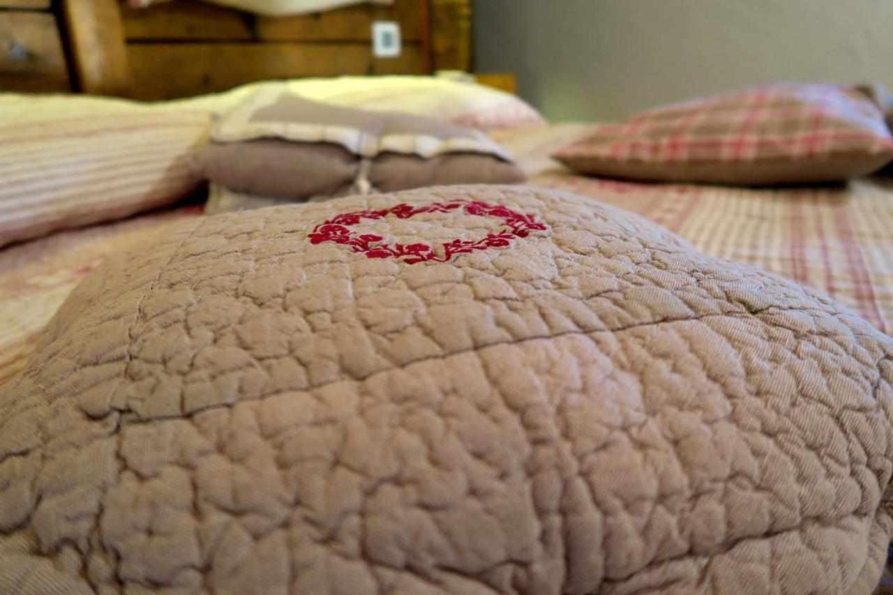 Romantica Suite Con Vasca Idromassaggio Aosta Exterior foto